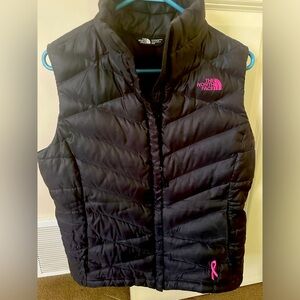 Medium Northface Vest Black Breast Cancer Awareness